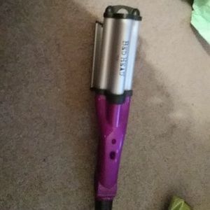 Bed head hair crimper/waver